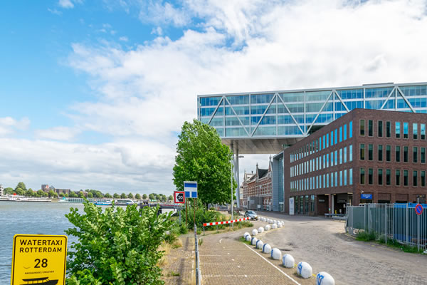 Acıbadem – Rotterdam